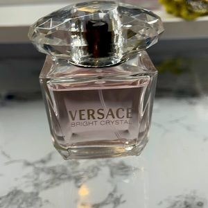 Versace bright crystal 1 oz